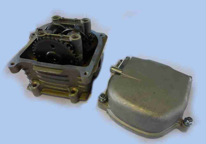 Головка цилиндра 4Т 139QMB (GY6) D50 (d=16/18,5) в сборе (к-т с распередвалом + крышка головки) тюни