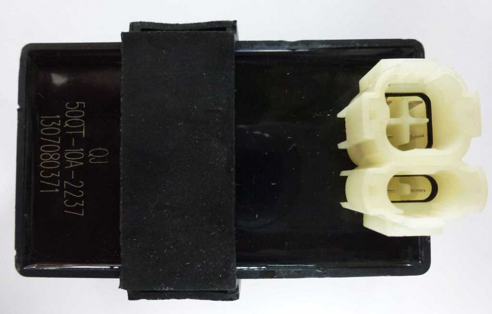 Коммутатор (CDI) 139QMB,157QMJ,152QMI, AF27/28 (6конт.(4-2)) большой постоянного тока