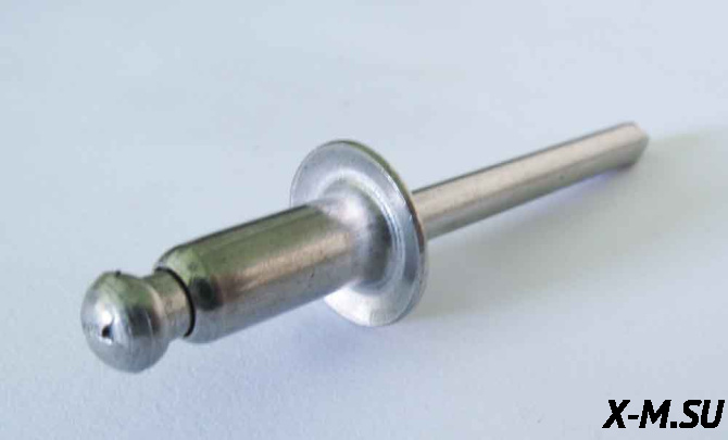 Заклепка 4,8х10 DIN 7337 сталь/сталь 