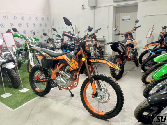 Кроссовый мотоцикл SPRMOTORS CROSSROAD-3 MAX FH250-Y1