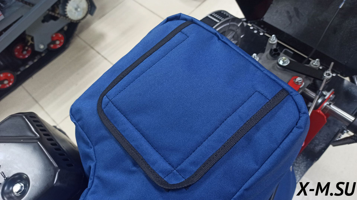 Чехол  НОВОГО обр. для двигателя мотобуксировщика 17 - 18 л.с. (подходит на СТАЛЬНОЙ капот)