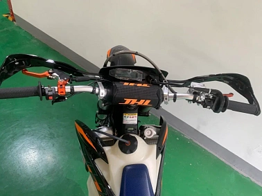 Мотоцикл JHL MOTO JHL Z5 YBS (176MN)