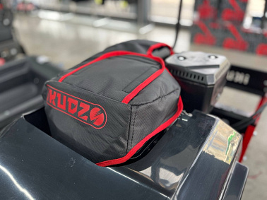 Чехол для двигателя мотобуксировщика IKUDZO c ОУВ ПРЕМИУМ  15-20 л.с.