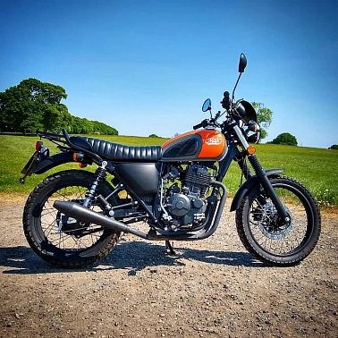 Мотоцикл COMBAT SCRAMBLER 400