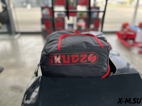 Чехол для двигателя мотобуксировщика IKUDZO c ОУВ ПРЕМИУМ  15-20 л.с.