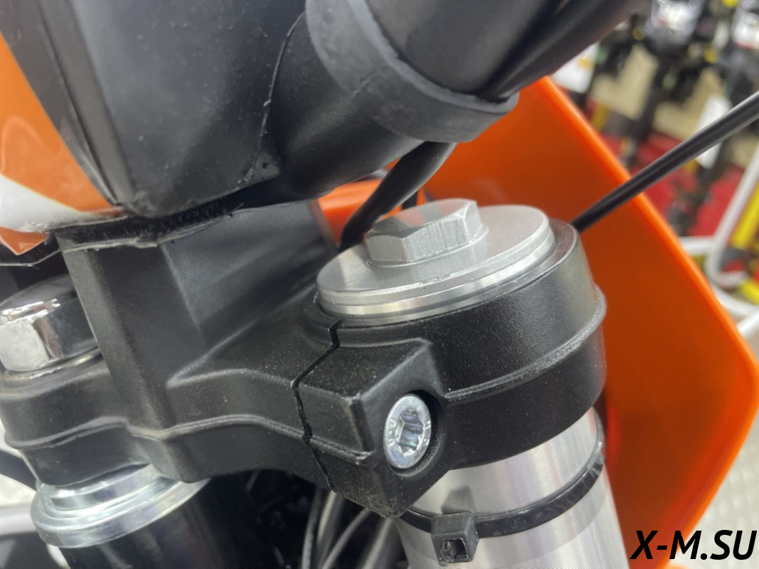 Кроссовый мотоцикл KEWS K10 CB300