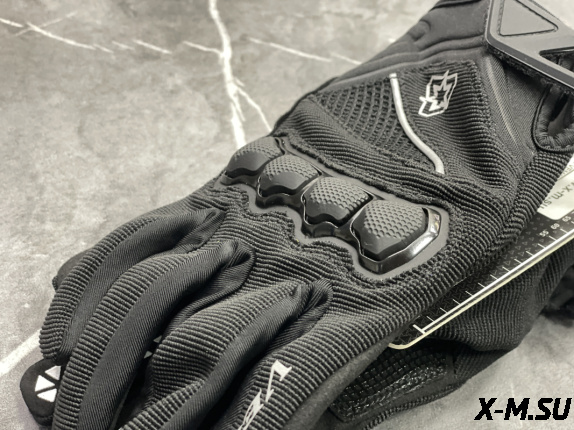 Перчатки взрослые VEMAR XD2-116  цв. Черный с белым  р. XS