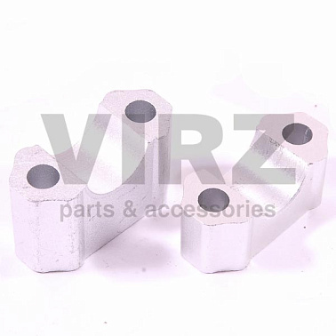 Хомут-зажим руля в сборе TTR110