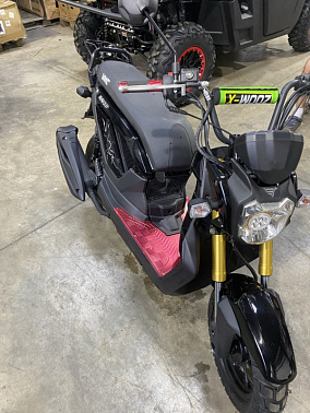 Скутер X-MOTORS NAKED PRO Черный