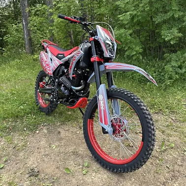 Эндуро мотоцикл MOTORHEAD Q250