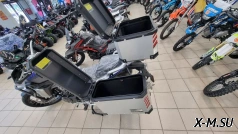 Кофр задний Loboo ( комплект 3 шт: правый, левый, верхний с креплениями) для мотоцикла &quot;KOVE 500X&quot;